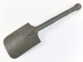Gerader Spaten Wehrmacht, überlackiertes Stück, datiert 1937