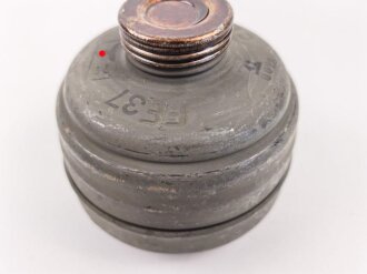 Gasmaskenfilter "Filtereinsatz 37" Wehrmacht . Sehr guter Zustand, datiert 1941