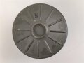 Gasmaskenfilter "Filtereinsatz 41" Wehrmacht . Überlackiertes Stück ?