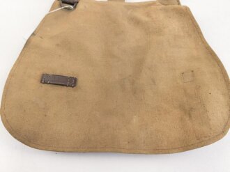 Brotbeutel für Angehörige der SA der NSDAP. Leicht angeschmutzt, sonst sehr guter Zustand, RZM Etikett