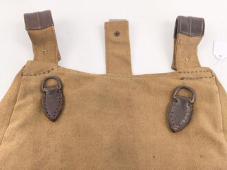 Brotbeutel für Angehörige der SA der NSDAP. Leicht angeschmutzt, sonst sehr guter Zustand, RZM Etikett
