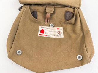Brotbeutel für Angehörige der SA der NSDAP. Leicht angeschmutzt, sonst sehr guter Zustand, RZM Etikett