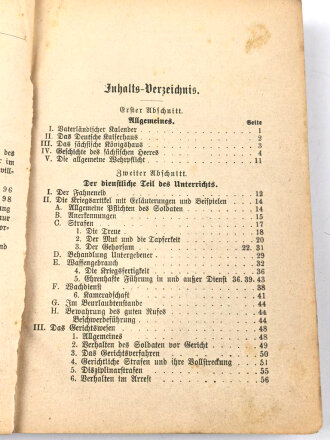 "Leitfaden für den Unterricht und die Ausbildung Kanoniere und Fahrer der säschischen Feldartillerie" datiert 1904, 416 Seiten, DIN A5