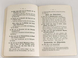 "Grundzüge des Theoretischen Unterrichts der freiwilligen Sanitätskolonnen" datiert 1914, 59 Seiten, über DIN A6