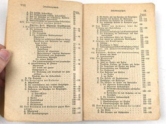 "Der Dienstunterricht für den Kanonier und Fahrer der Feldartillerie" datiert 1908, 162 Seiten, DIN A5