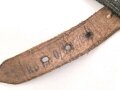 Paar Gamaschen für Angehörige des Heeres. Nicht verausgabter Lagerbestand, die Metallteile angerostet