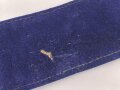 Preußen, Feldbinde für einen Militärarzt. Guter Zustand, das besondere Schloß mit sehr gut erhaltener Vergoldung. Gesamtlänge 112cm