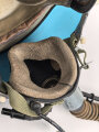 Russland, Pilotenhelm ZSH-5 aus den 1970iger Jahren. Erste Ausführung mit blauem Visier. Guter Gesamtzustand,
