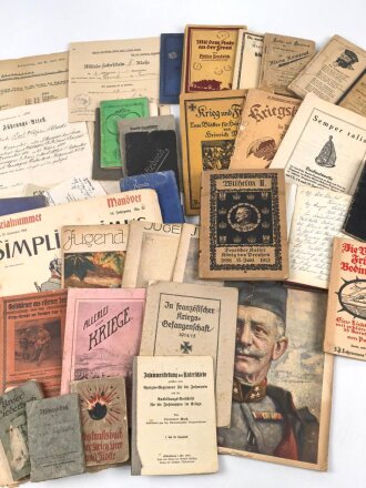 Kaiserreich und 1. Weltkrieg, Konvolut Hefte, Bücher und Papiere. Nicht auf Vollständigkeit oder Zustand geprüft