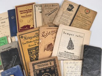 Kaiserreich und 1. Weltkrieg, Konvolut Hefte, Bücher und Papiere. Nicht auf Vollständigkeit oder Zustand geprüft