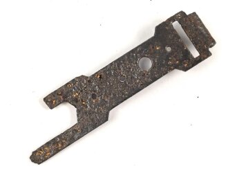 Spannschlüssel für Tellerminen Zünder der Wehrmacht. Narbiger Bodenfund