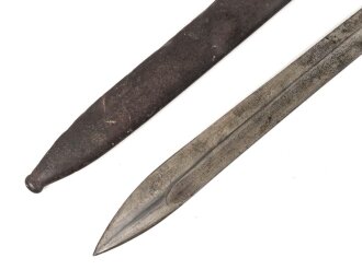 1.Weltkrieg Preussen, Seitengewerhr Modell 1898/05 mit preussischer Abnahme von 1918. Leicht narbiges Stück