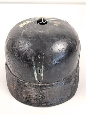 Kaiserreich, Korpus für eine Pickelhaube für Mannschaftenm war zu einer Feuerwehrhaube umgebaut
