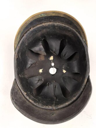 Kaiserreich, Korpus für eine Pickelhaube für Mannschaftenm war zu einer Feuerwehrhaube umgebaut