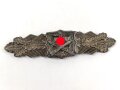 Nahkampfspange in bronze, Hersteller Juncker. War mal gebrochen, Klebstoffreste