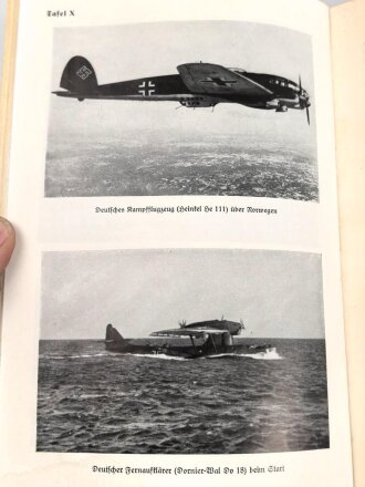 "Nauticus 1941 - Jahrbuch für Deutschlands Seeinteressen" datiert 1941, 493 Seiten, unter DIN A5