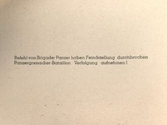 Dekorativer Druck aus der Zeit des zweiten Weltkrieges "Befehl von Brigade" Maße: 24,5 x 30,5 cm