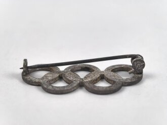 Olympiade 1936, Olympische Ringe als Anstecknadel, Breite 32mm