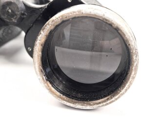 Dienstglas 10 x 50 Wehrmacht. Hersteller beh. Klare Durchsicht, Strichplatte rechts deutlich. verstellring schwer gängig