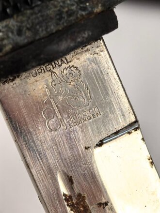 Extraseitengewehr KS98 für Angehörige des Heeres mit Klingenätzung. Hersteller Eickhorn Solingen. Klinge in gutem Zustand, sonst eher bescheiden