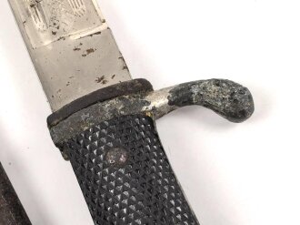 Extraseitengewehr KS98 für Angehörige des Heeres mit Klingenätzung. Hersteller Eickhorn Solingen. Klinge in gutem Zustand, sonst eher bescheiden