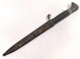 Extraseitengewehr KS98 für Angehörige des Heeres mit Klingenätzung. Hersteller Eickhorn Solingen. Klinge in gutem Zustand, sonst eher bescheiden