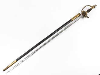 Kaiserreich, Infanterie Offiziers Degen alter Art. Beidseitige Klingenätzung, Hersteller WK & C. Lederscheide leicht geschrumpft.