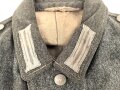 Heer, Feldbluse für Mannschaften Modell 1943. Stark getragenes Stück, die Kragenspiegel original vernäht