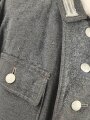 Heer, Feldbluse für Mannschaften Modell 1943. Stark getragenes Stück, die Kragenspiegel original vernäht