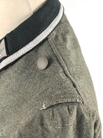 Heer, Feldbluse für Mannschaften Modell 1936. Getragenes Stück, die Effekten höchstwahrscheinlich original vernäht.
