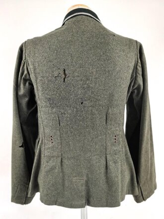 Heer, Feldbluse für Mannschaften Modell 1936. Getragenes Stück, die Effekten höchstwahrscheinlich original vernäht.