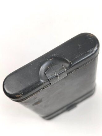 RG 34, Reinigungsgerät 34  Wehrmacht. Hersteller arr43, Luftwaffenblauer Originallack, späte Kette