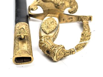 Bayern, Degen für Staatsbeamte. Ausführung mit gekröntem Monogramm " M " für König Maximilian II. (1848-1864) . Die Klinge beidseitig gebläut, leicht verputzt. Hersteller "R.Knecht in Solingen "
