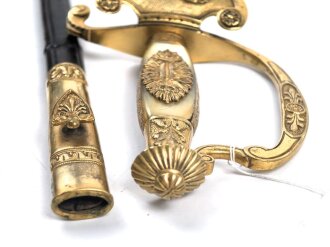 Bayern, Degen für Staatsbeamte. Ausführung mit gekröntem Monogramm " L "  . Eher "einfache " Ausführung, die Scheide markiert " Bormann München" Guter Gesamtzustand