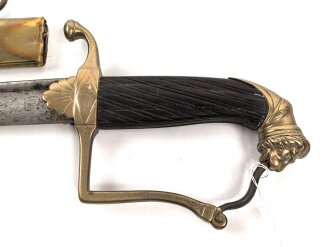 Bayern, Infanterie Offizier Säbel Modell 1836 . Beidseitig geäzte Klinge, ungereinigt. Das Griffstück mit leichtem Spiel, die Scheide nachlackiert, sonst guter Gesamtzustand.