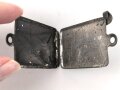 Österreich k.u.k., Legitimationsblattkapsel für Mannschaften. Eisen, original lackiertes Stück