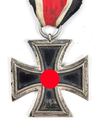 Eisernes Kreuz 2. Klasse 1939, Eisenkern mit Lackverlust,...