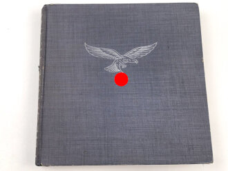 "Fliegende Front" datiert 1942, 118 Seiten,...