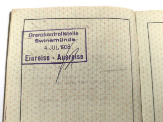 Deutsches Reich , Reisepass eines kaufmännischen Angestellten aus Königsberg, datiert 1936
