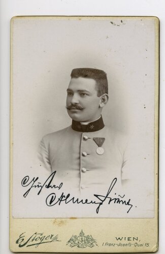 k.u.k. Österreich Ungarn, Hartkartonbild etwa 6,5 x 10,5 cm eines Fotostudios aus Wien