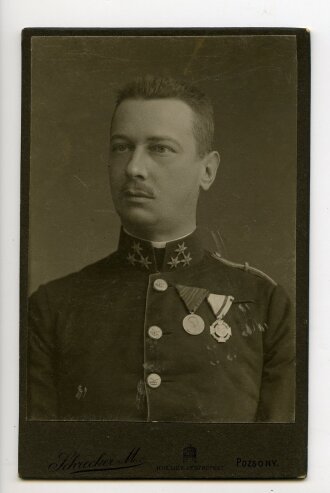 k.u.k. Österreich Ungarn, Hartkartonbild etwa 6,5 x 10,5cm eines Fotostudios aus Olmutz Slowakei