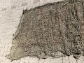 Tarnnetz Wehrmacht ca. 3 x3 Meter, mit Spannleinen und Transportbeutel. Für Fahrzeuge, Geschütze und Unterstände. Selten