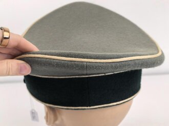 Heer, Schirmmütze für Mannschaften der Infanterie. Guter Gesamtzustand, Kopfgrösse gemessen 57