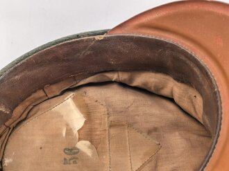 Reichswehr / frühe Wehrmacht, Schirmmütze für einen Offizier der Infanterie. Gestragenes Stück, Kopfgrösse 56