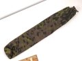 Faltbarer Holztisch " Sport Berger" in Hülle aus Waffen SS Tarnmaterial.
