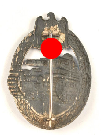 Panzerkampfabzeichen in silber, laut Vorbesitzer dem Hersteller Otto Schickle zuzuordnen