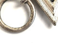 Eisernes Kreuz 2. Klasse 1939 mit Hersteller 100 im Bandring für " Rudolf Wächtler & Lange, Mittweida ", Hakenkreuz mit voller Schwärzung, Band und desolate Tüte beiliegend