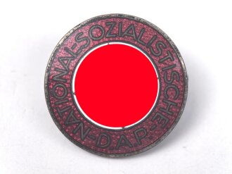Mitgliedsabzeichen der NSDAP, Hersteller M1/77. Getragenes Stück