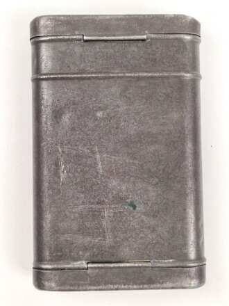 Reinigungsgerät 34 der Wehrmacht. Leerer...