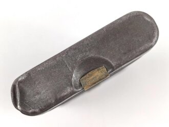 Reinigungsgerät 34 der Wehrmacht. Leerer Behälter, ohne Herstellerbezeichnung